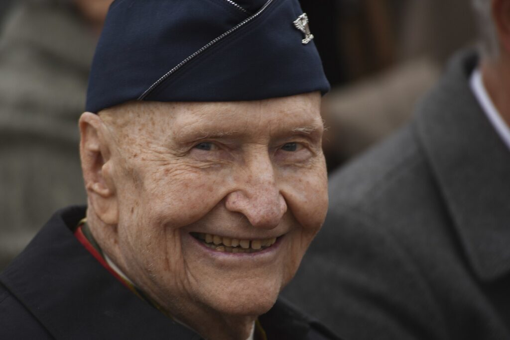 Sweet Gratitude, Candy Bomber rededicates Frankfurt's Berlin Airlift Memorial 161122-F-ZL078-142.jpg
